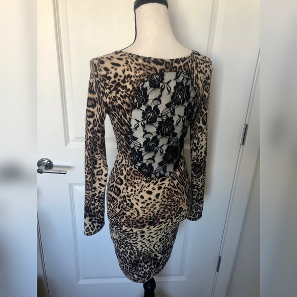 Leopard Print Lace Back Bodycon Dress - Picture 2 of 5